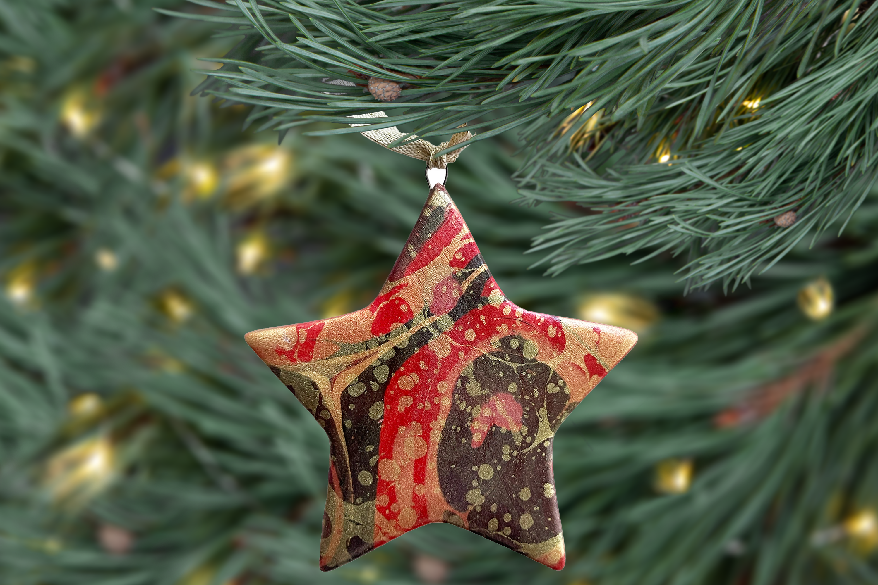 Ceramic Star (Red, Black, Gold)