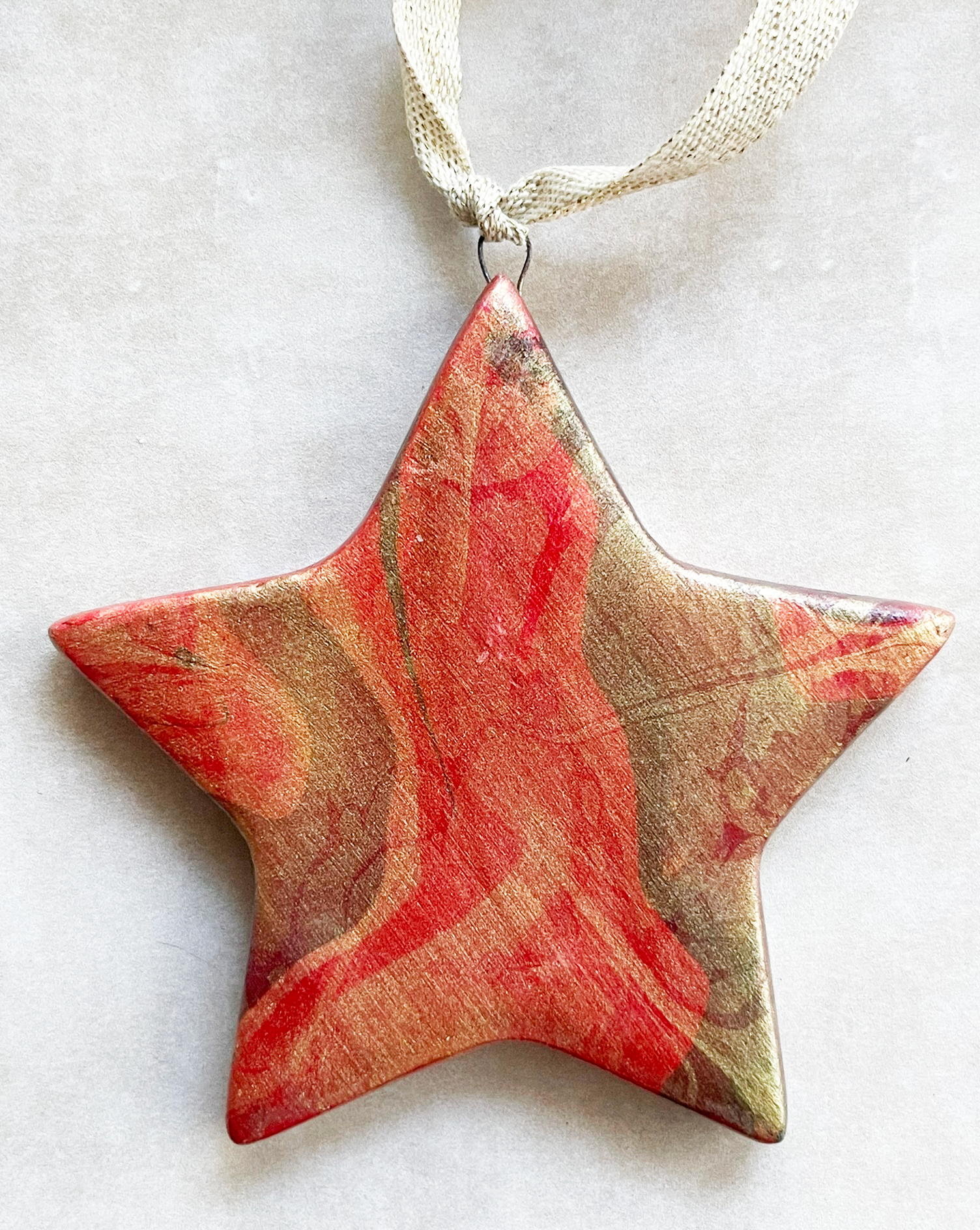 Ceramic Star (Red, Black, Gold)