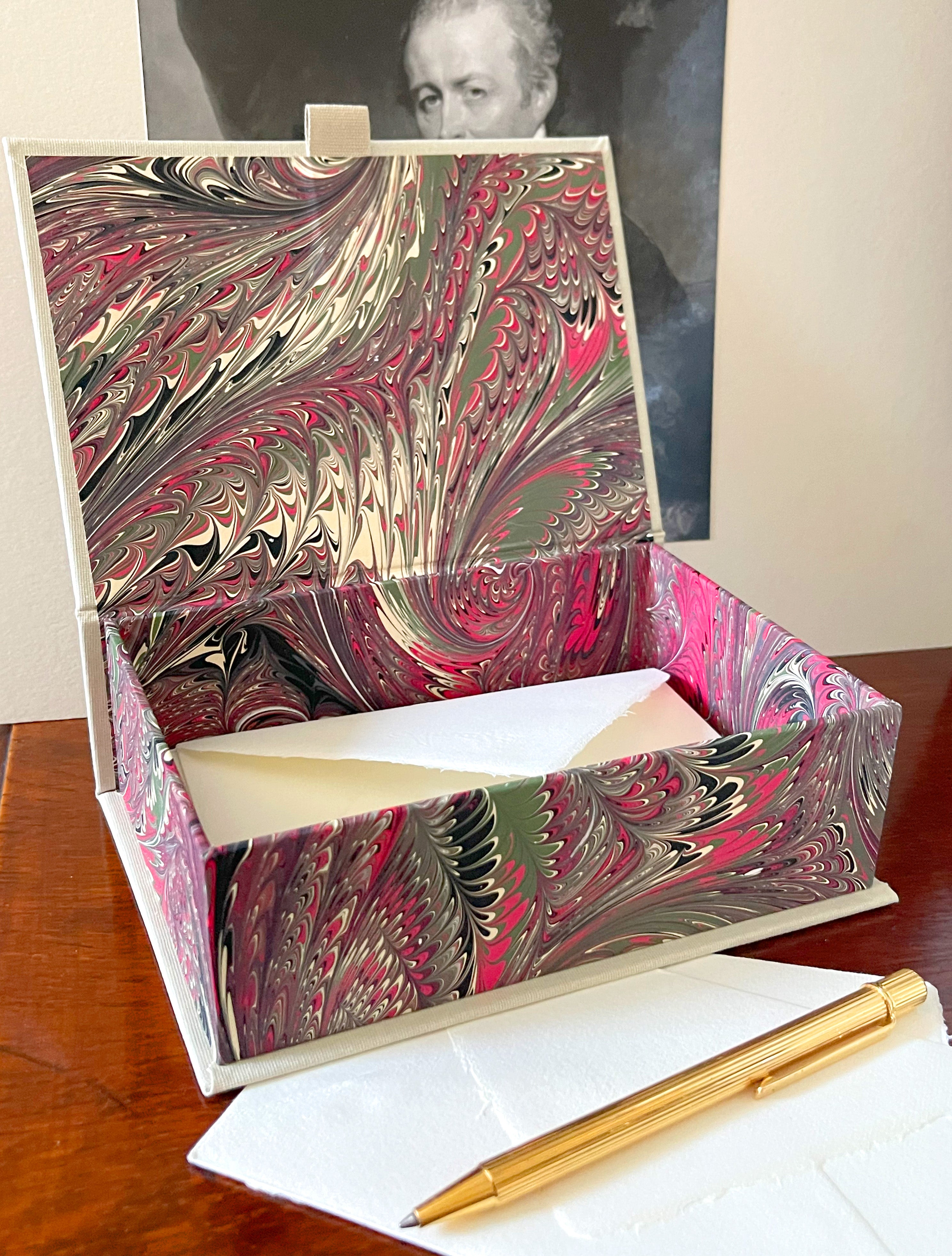 Holiday Keepsake Box