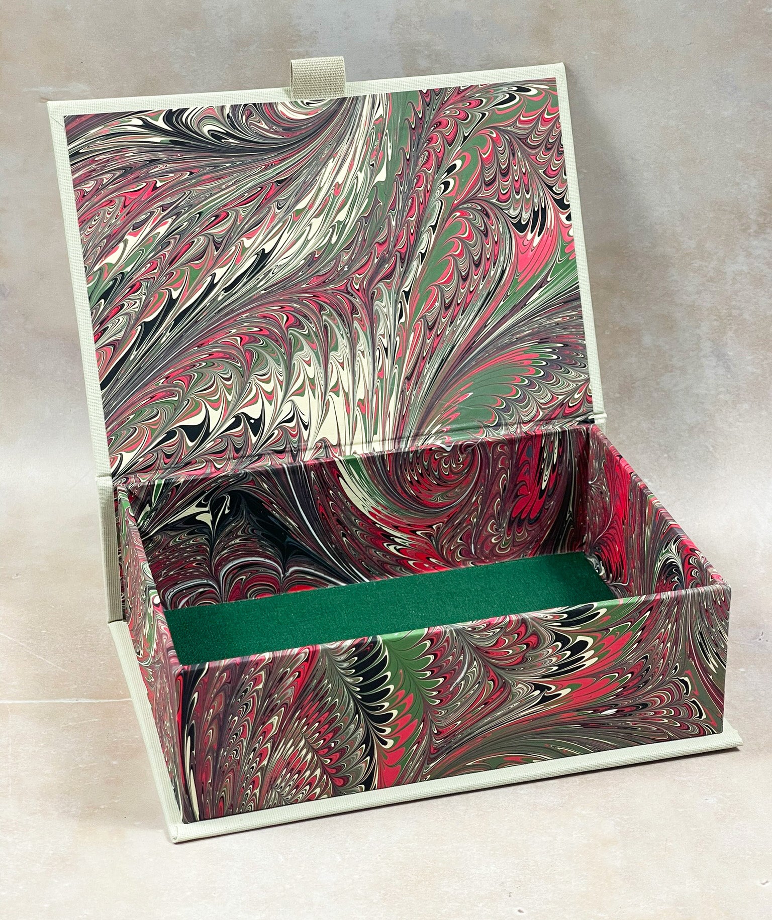 Holiday Keepsake Box