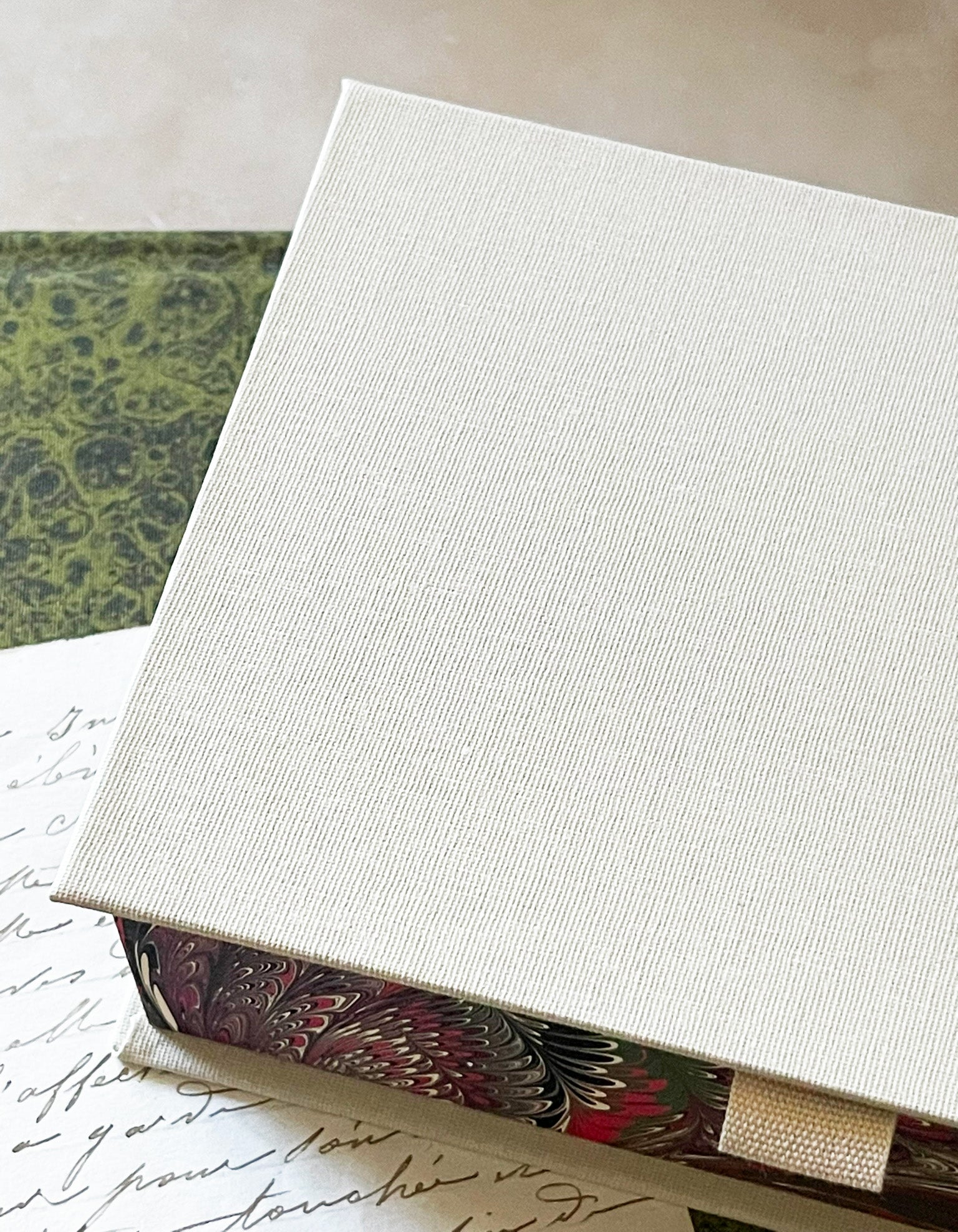 Holiday Keepsake Box