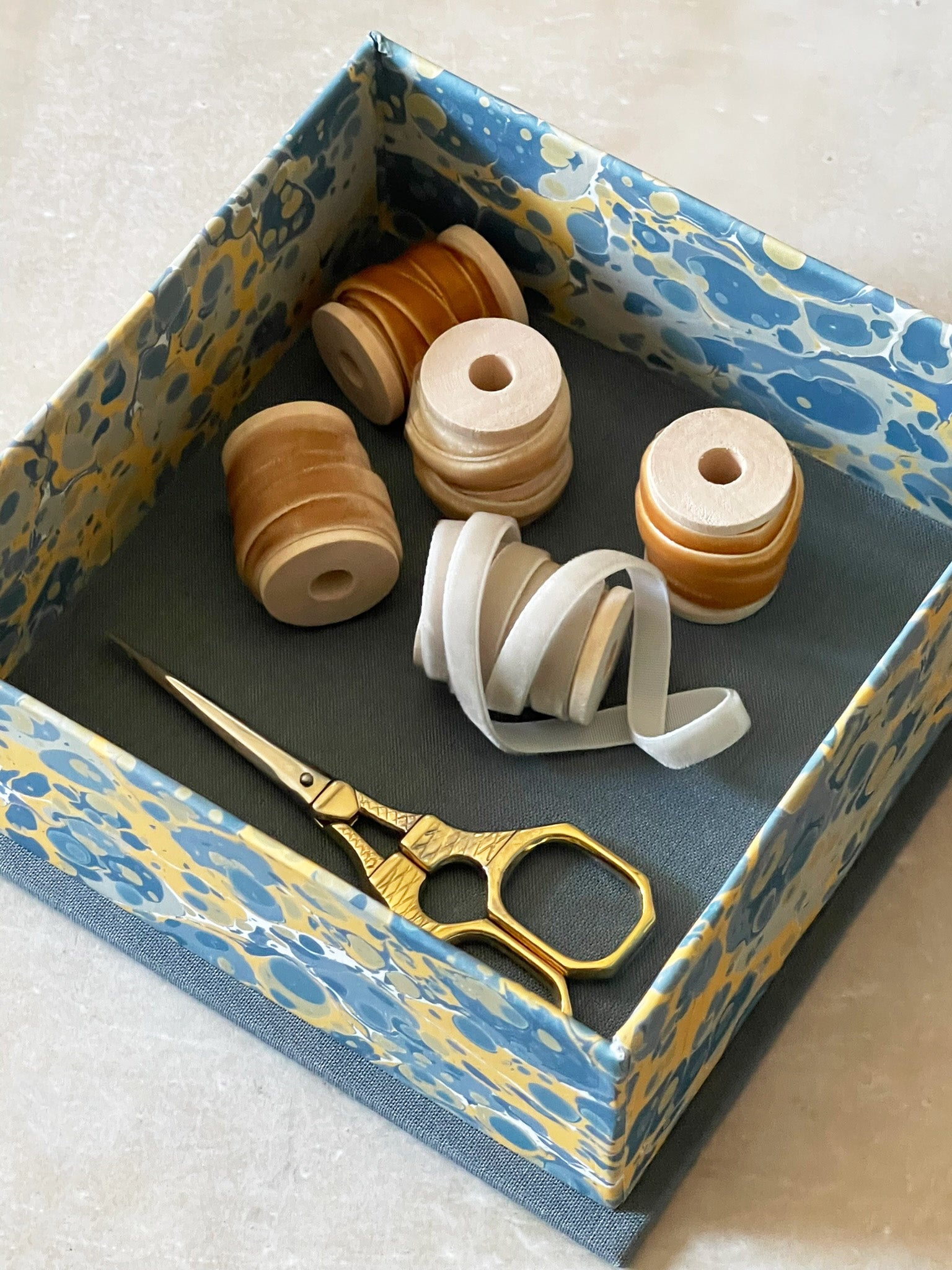 Golden Cornflower Decorative Tray